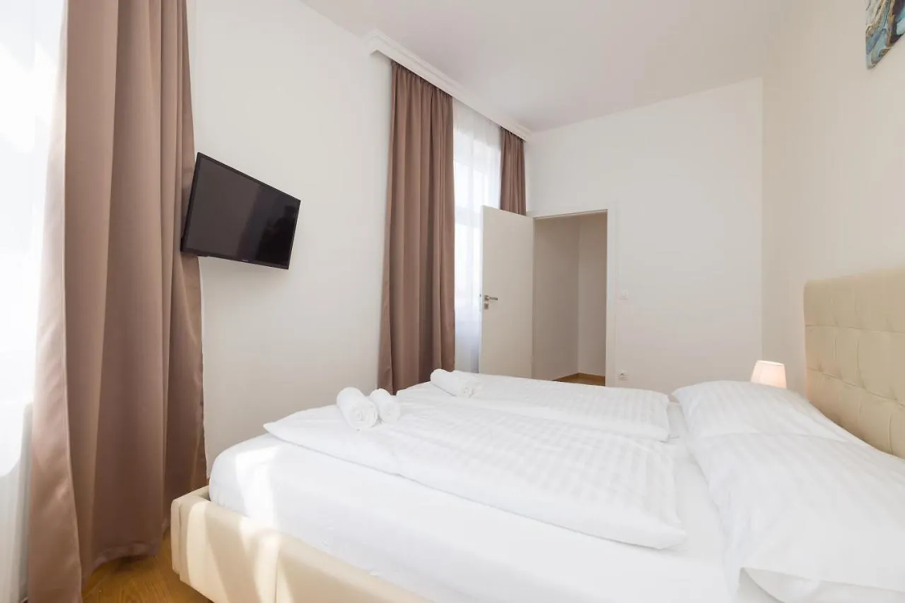 Donaustadt Special Apartments 1220 Viena