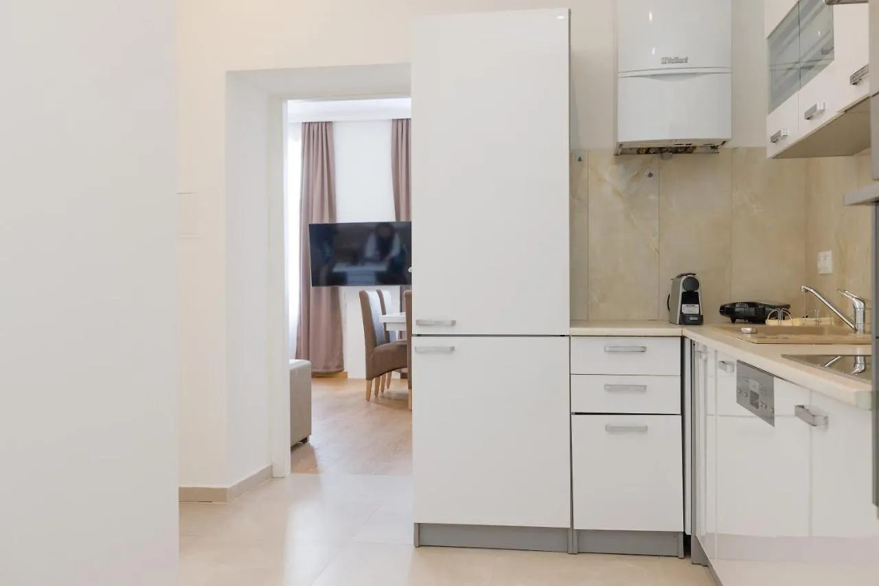 Donaustadt Special Apartments 1220 Viena
