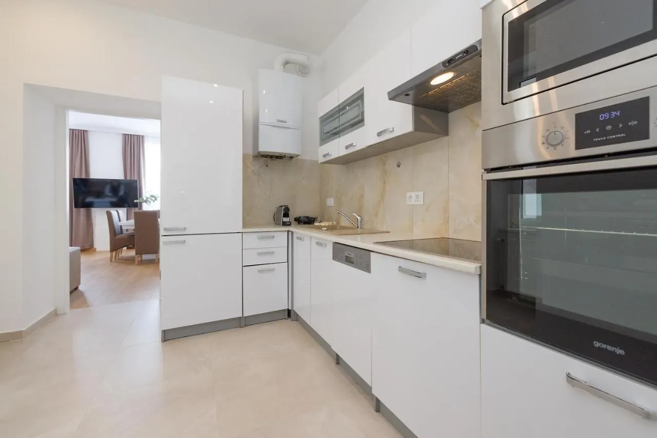 Donaustadt Special Apartments 1220 Viena